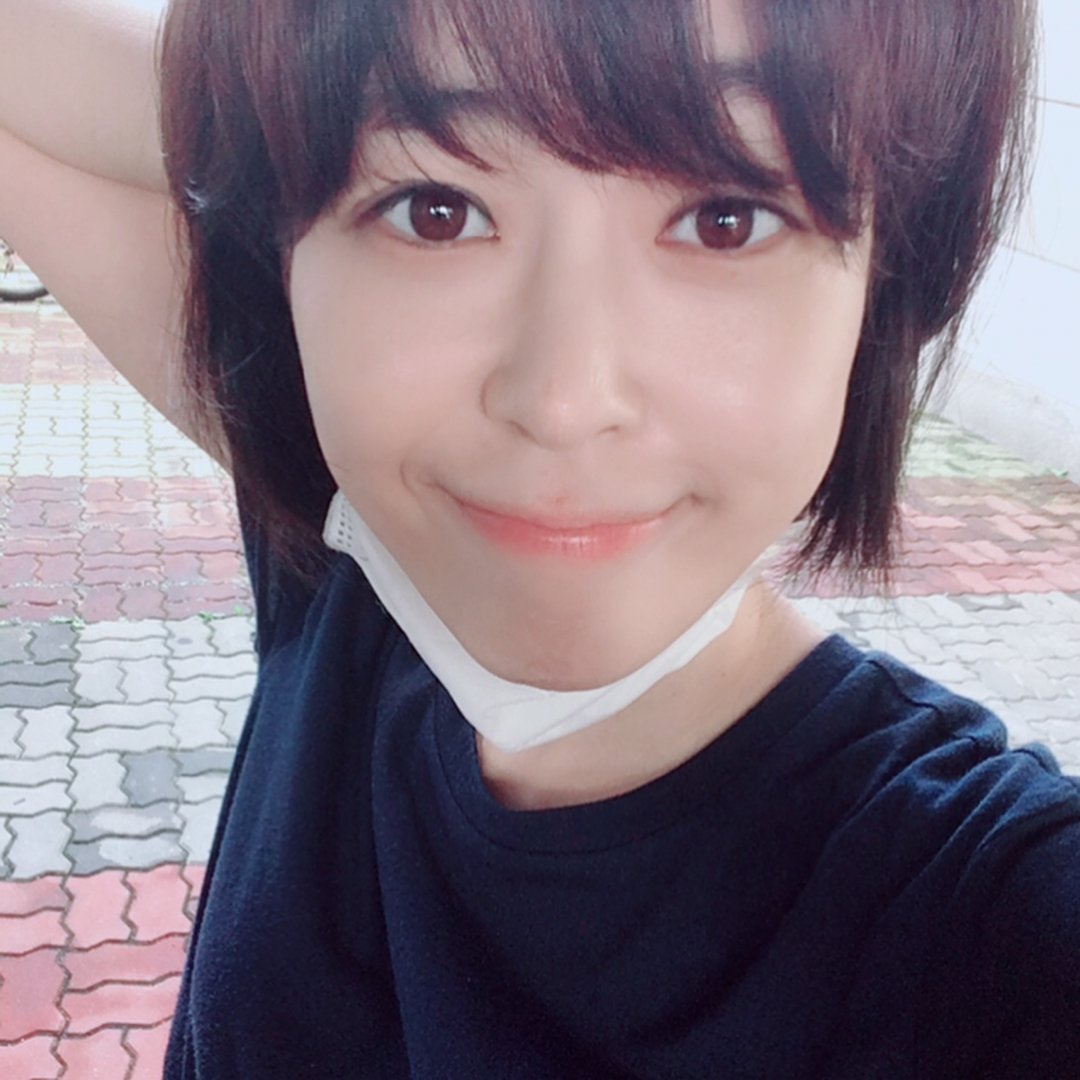Lee Hana  Photoshoot