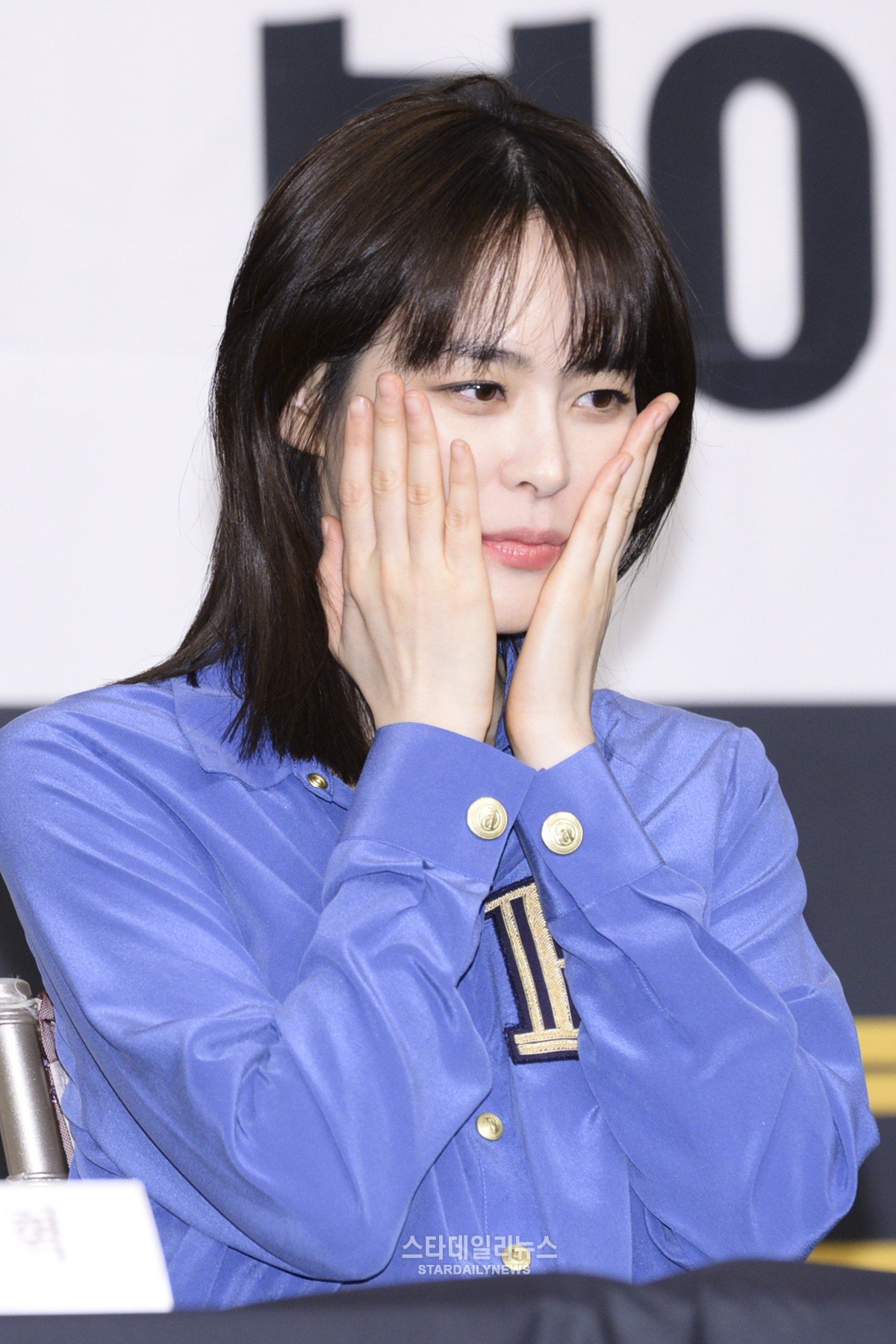 Lee Hana  Photoshoot