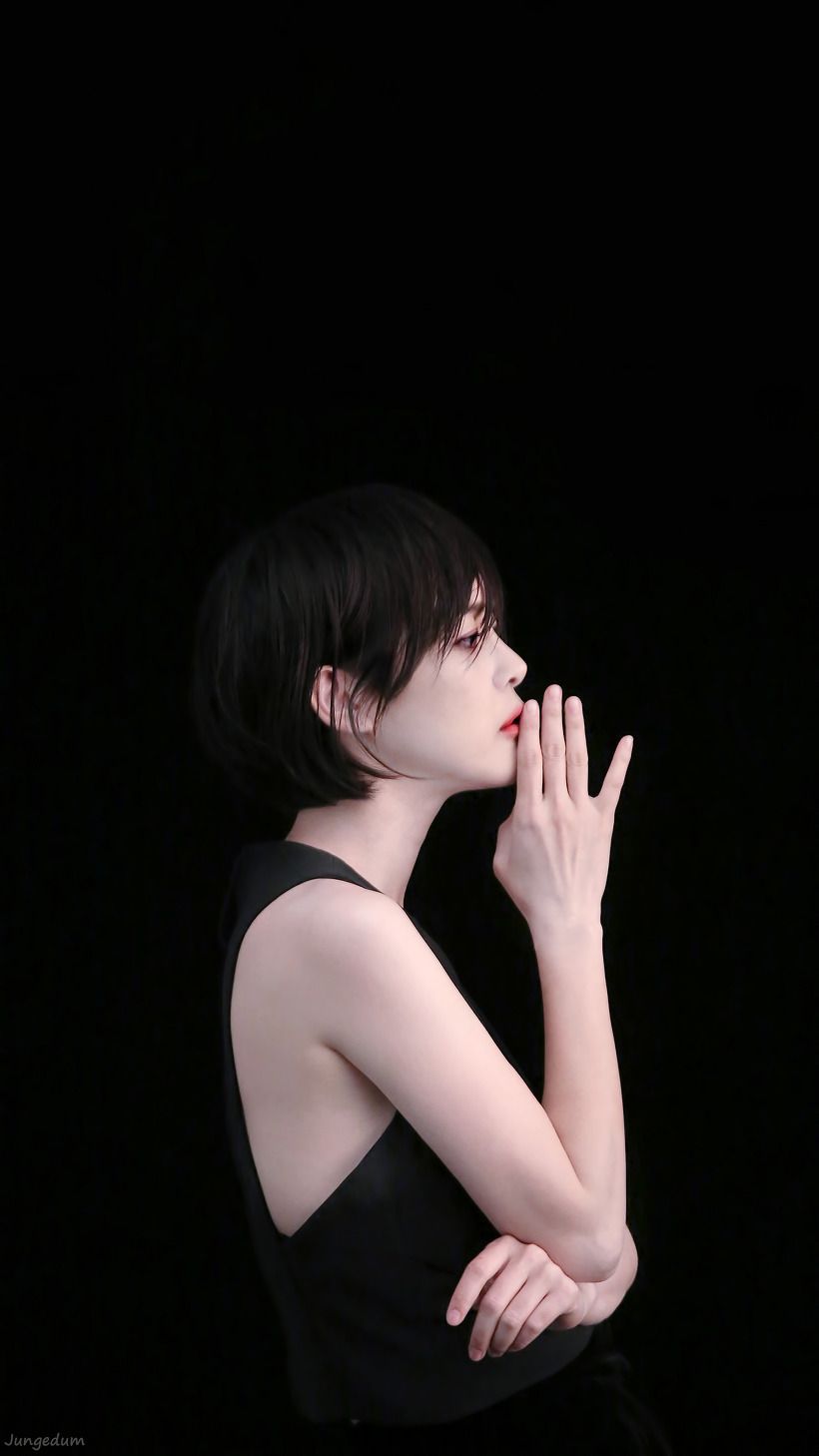 Lee Hana Sexy and Hottest Photos , Latest Pics