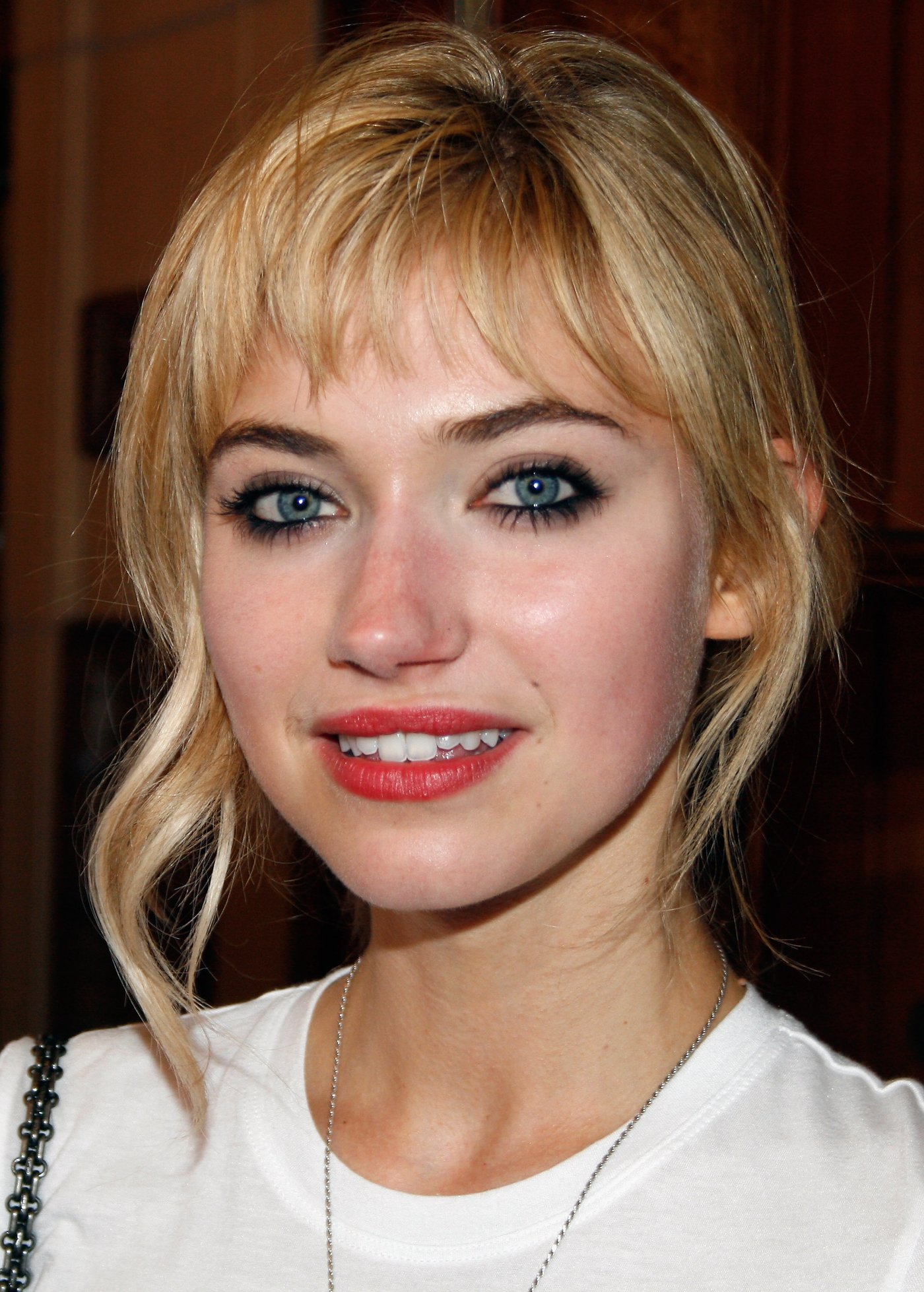Imogen Poots  Photoshoot
