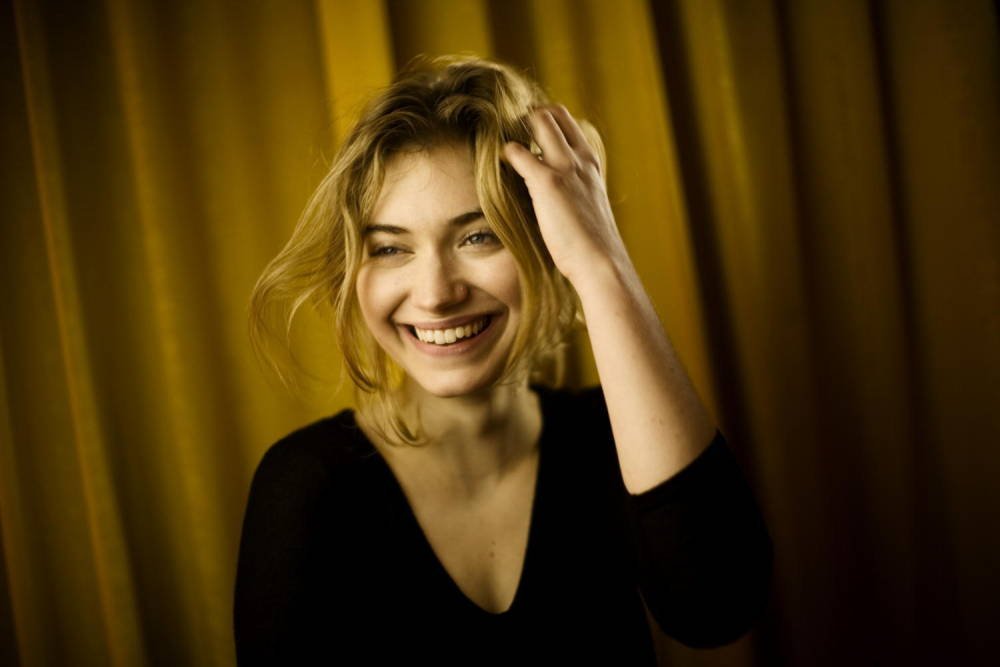 Imogen Poots  Photoshoot