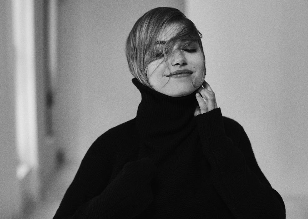 Imogen Poots  Photoshoot