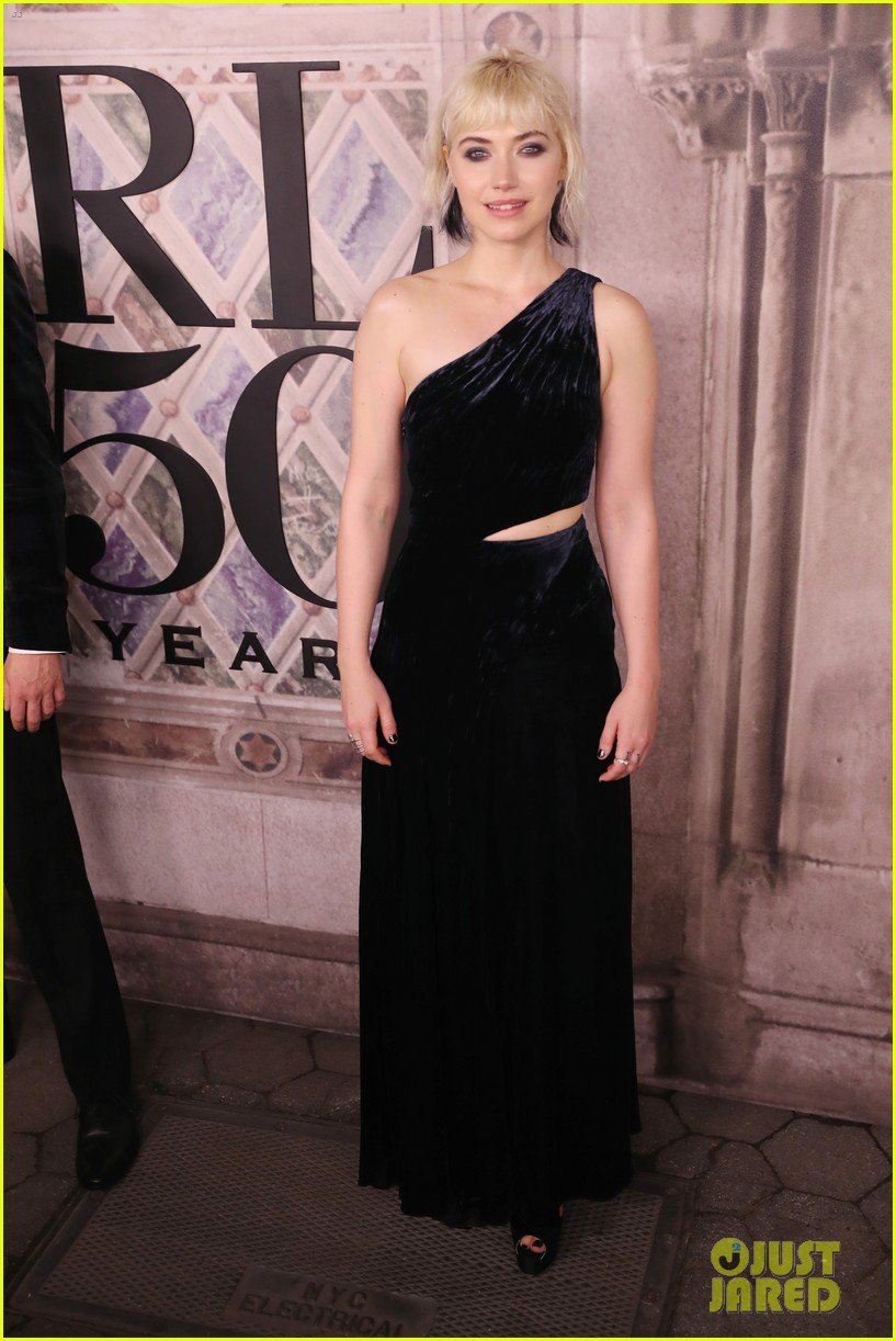 Imogen Poots  Photoshoot