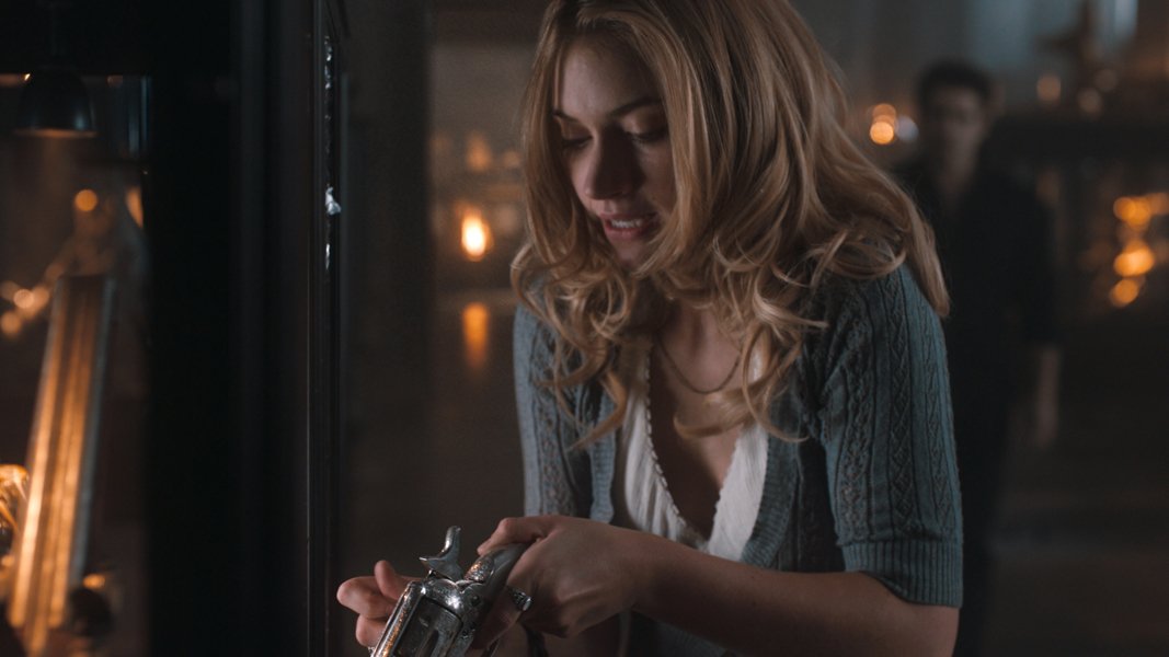Imogen Poots  Photoshoot
