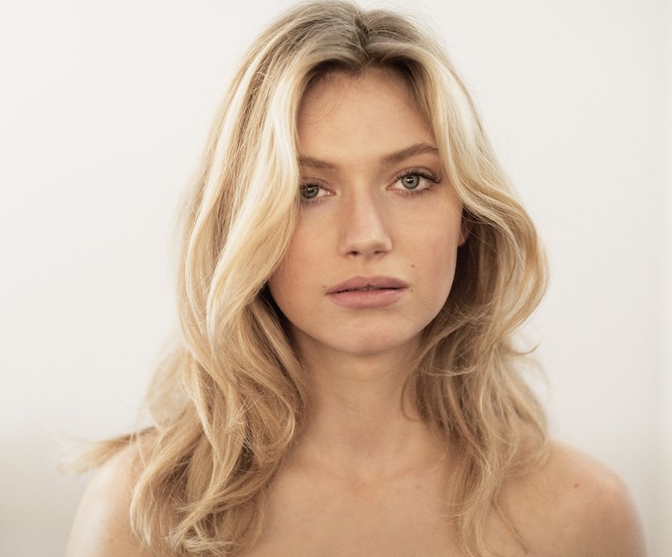 Imogen Poots  Photoshoot