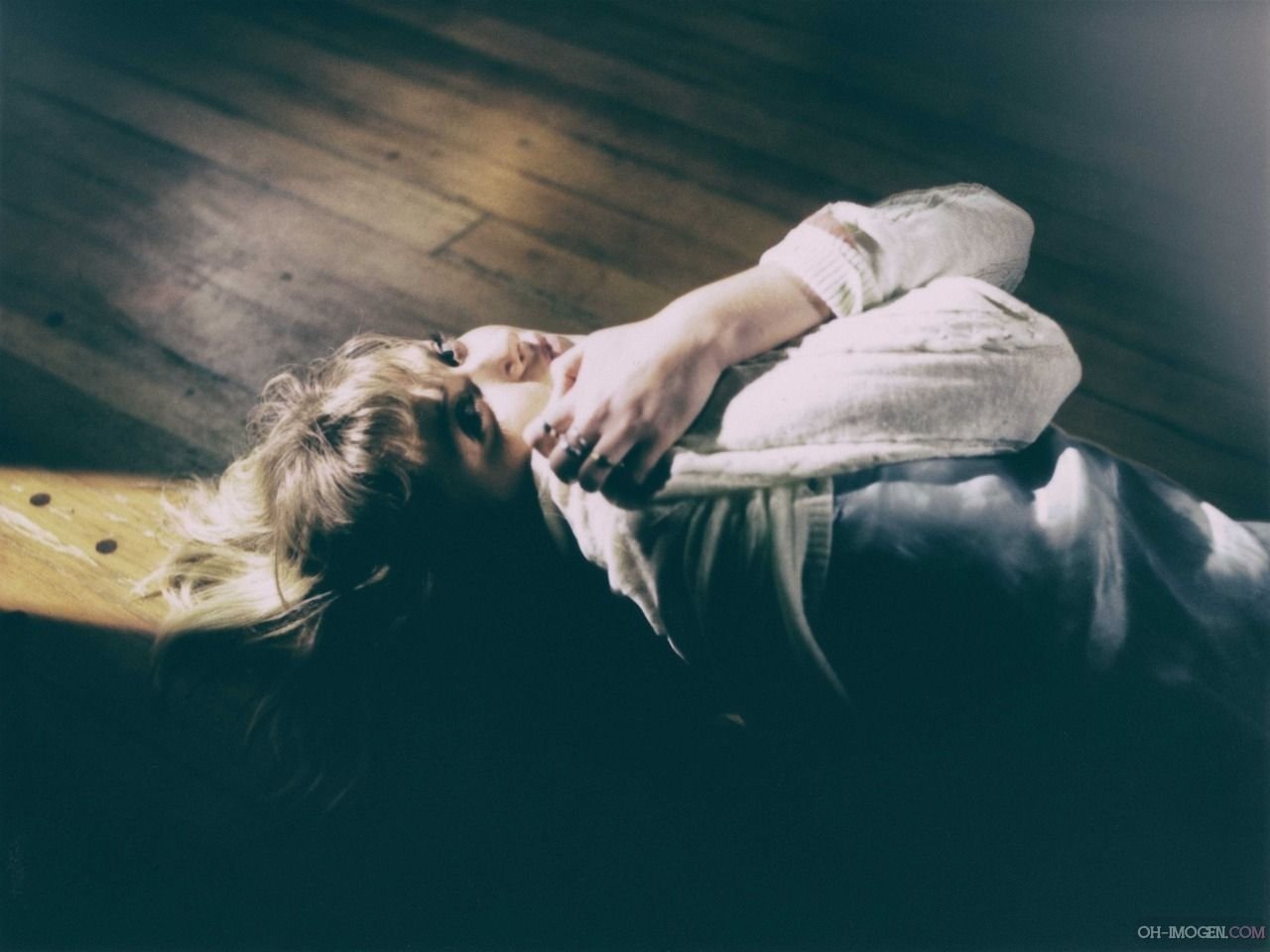 Imogen Poots  Photoshoot