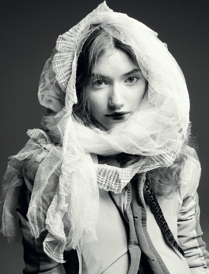Imogen Poots  Photoshoot