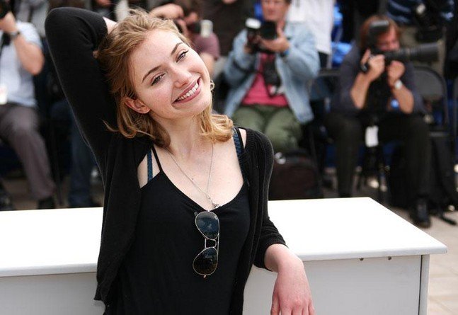 Imogen Poots  Photoshoot