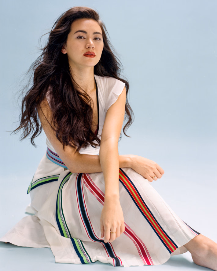 Jessica Henwick Leg Photoshoot