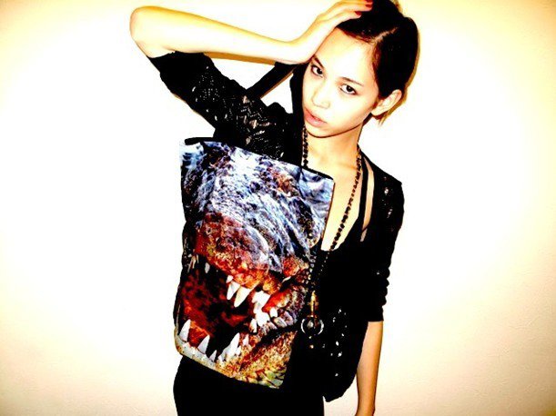 Kiko Mizuhara Leg Photoshoot