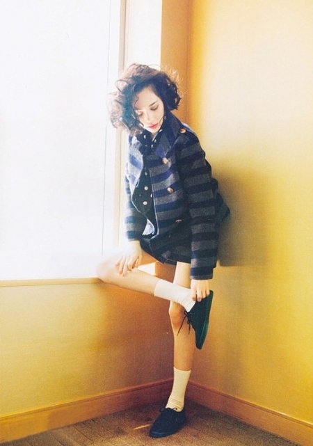 Kiko Mizuhara Leg Photoshoot