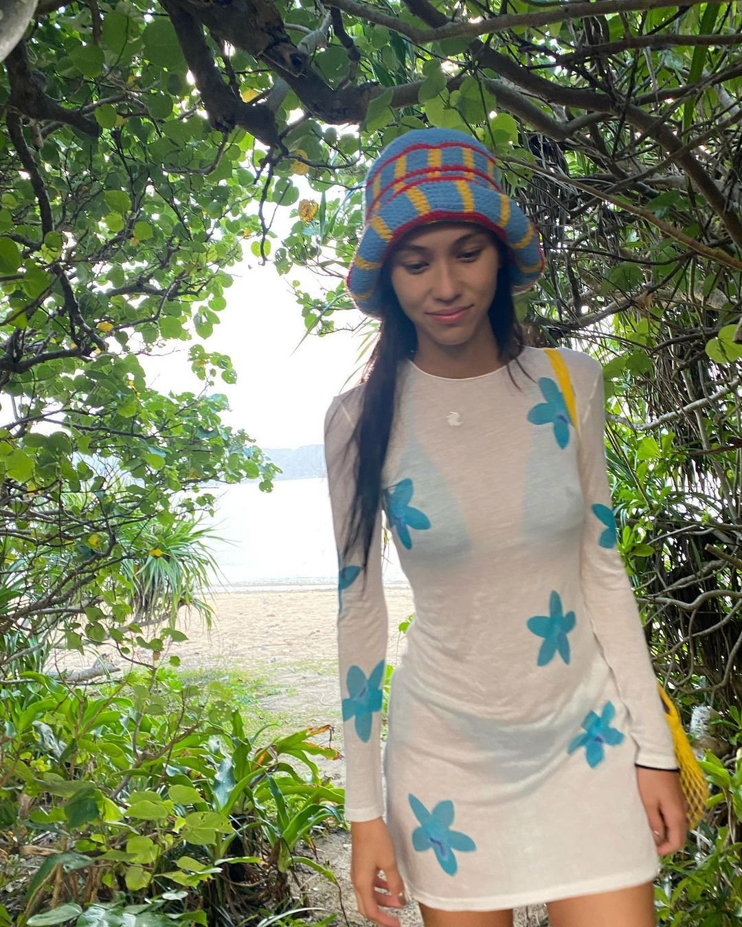 Kiko Mizuhara Swimwear/Bikini Photoshoot