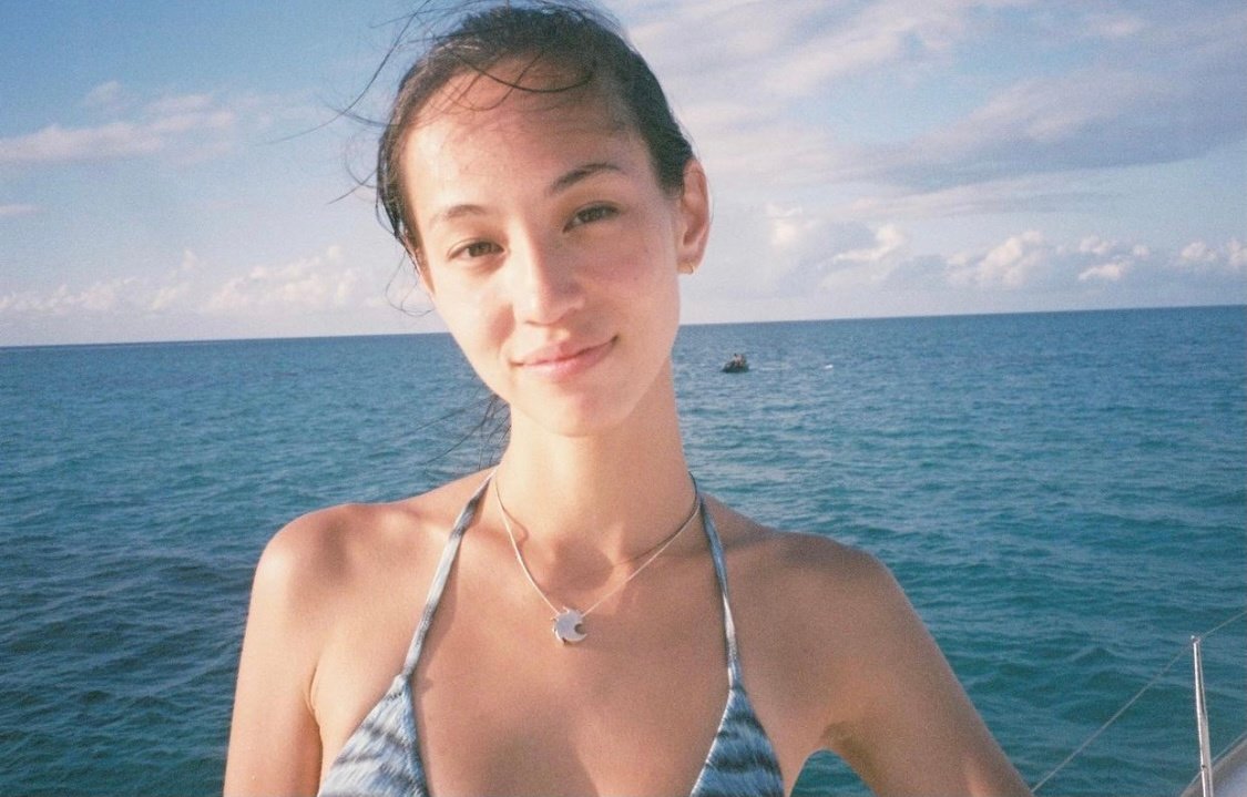 Kiko Mizuhara Swimwear/Bikini Photoshoot