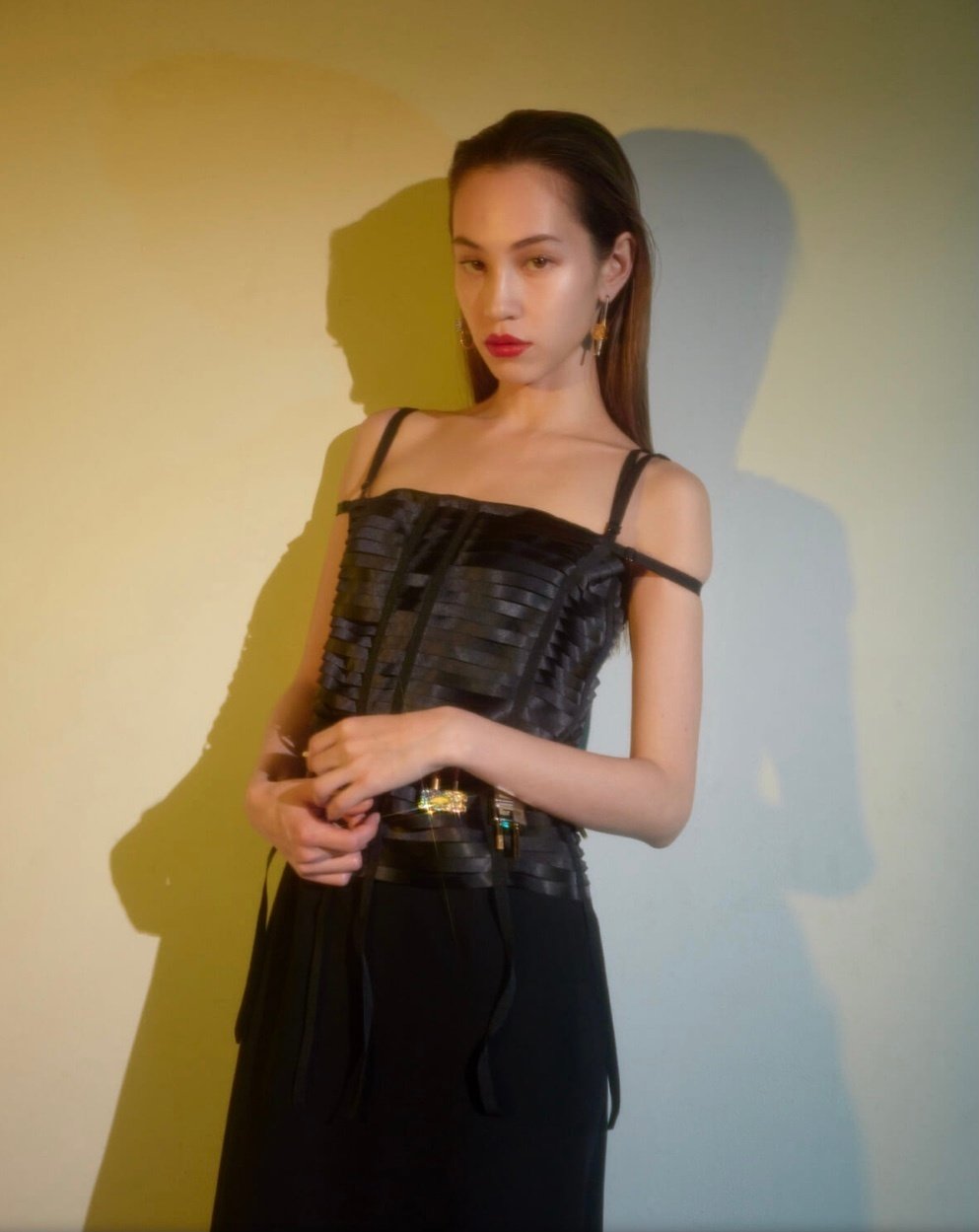 Kiko Mizuhara Leg Photoshoot