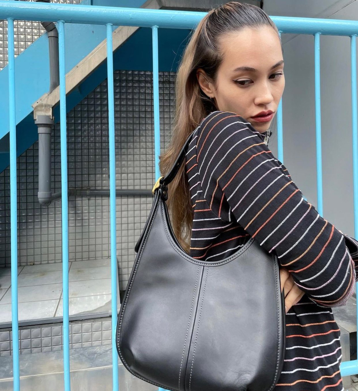 Kiko Mizuhara Leg Photoshoot