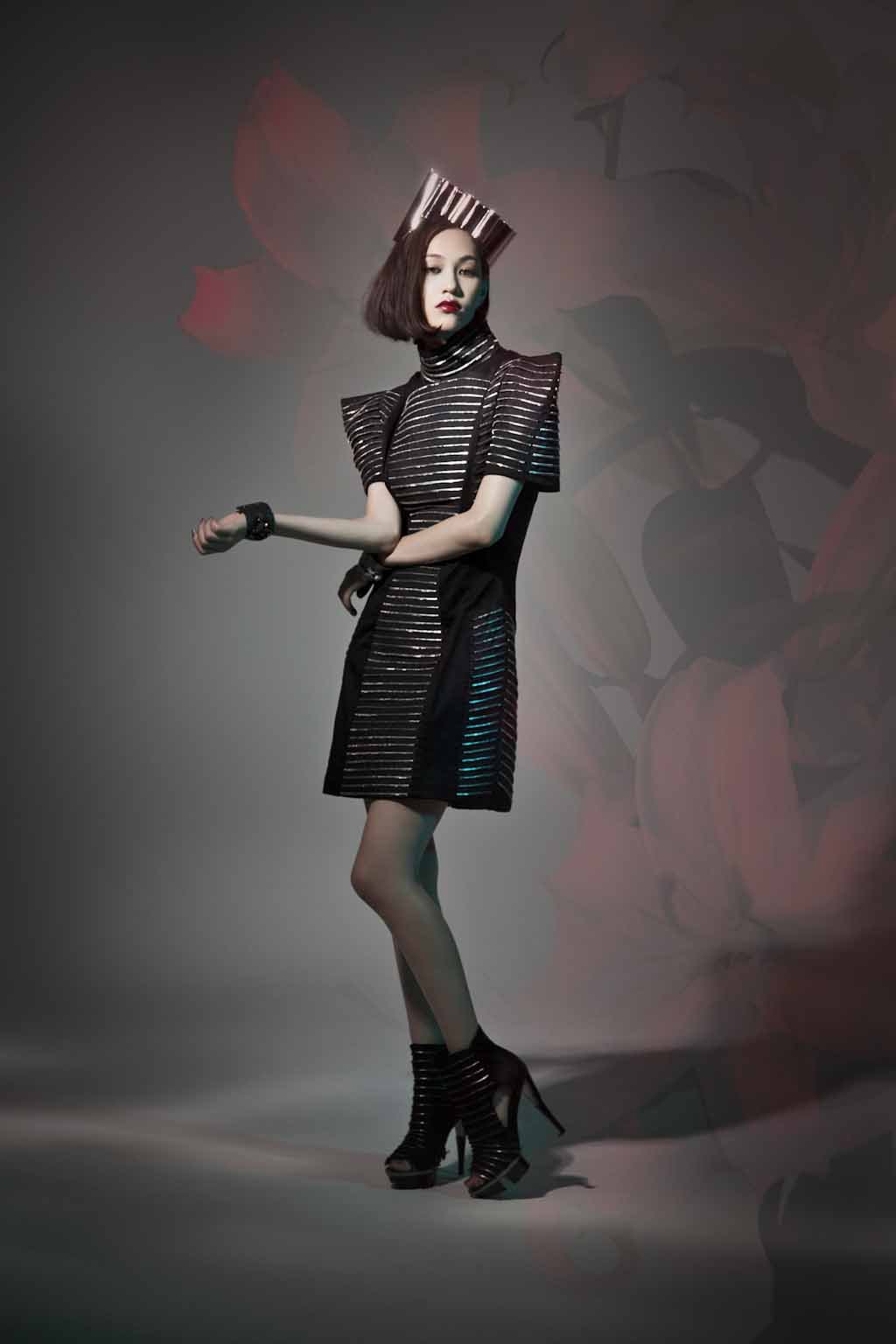 Kiko Mizuhara Leg Photoshoot