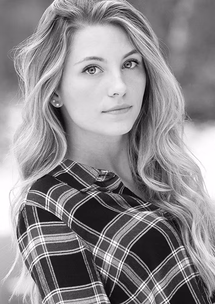 Mary Kate Malat  Photoshoot
