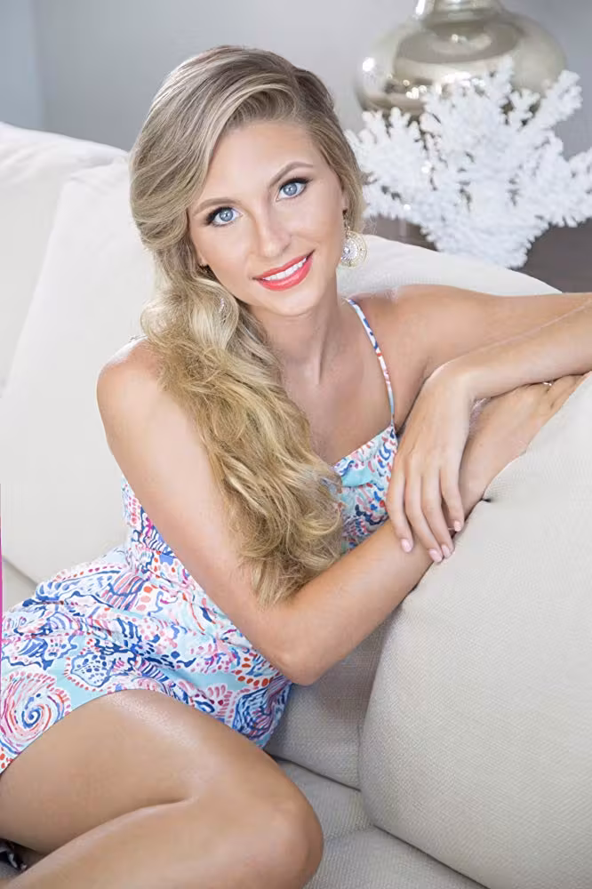 Mary Kate Malat  Photoshoot
