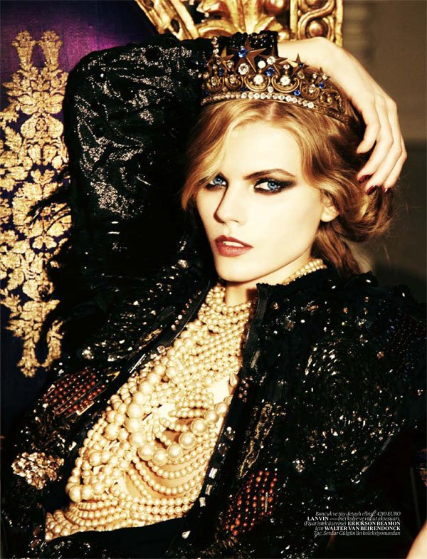 Maryna Linchuk  Photoshoot