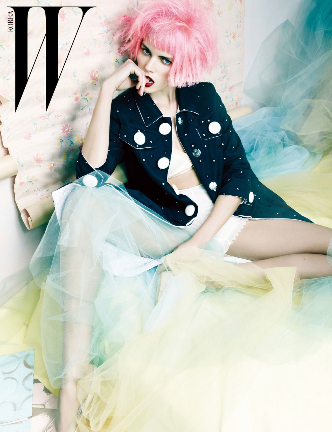 Maryna Linchuk  Photoshoot