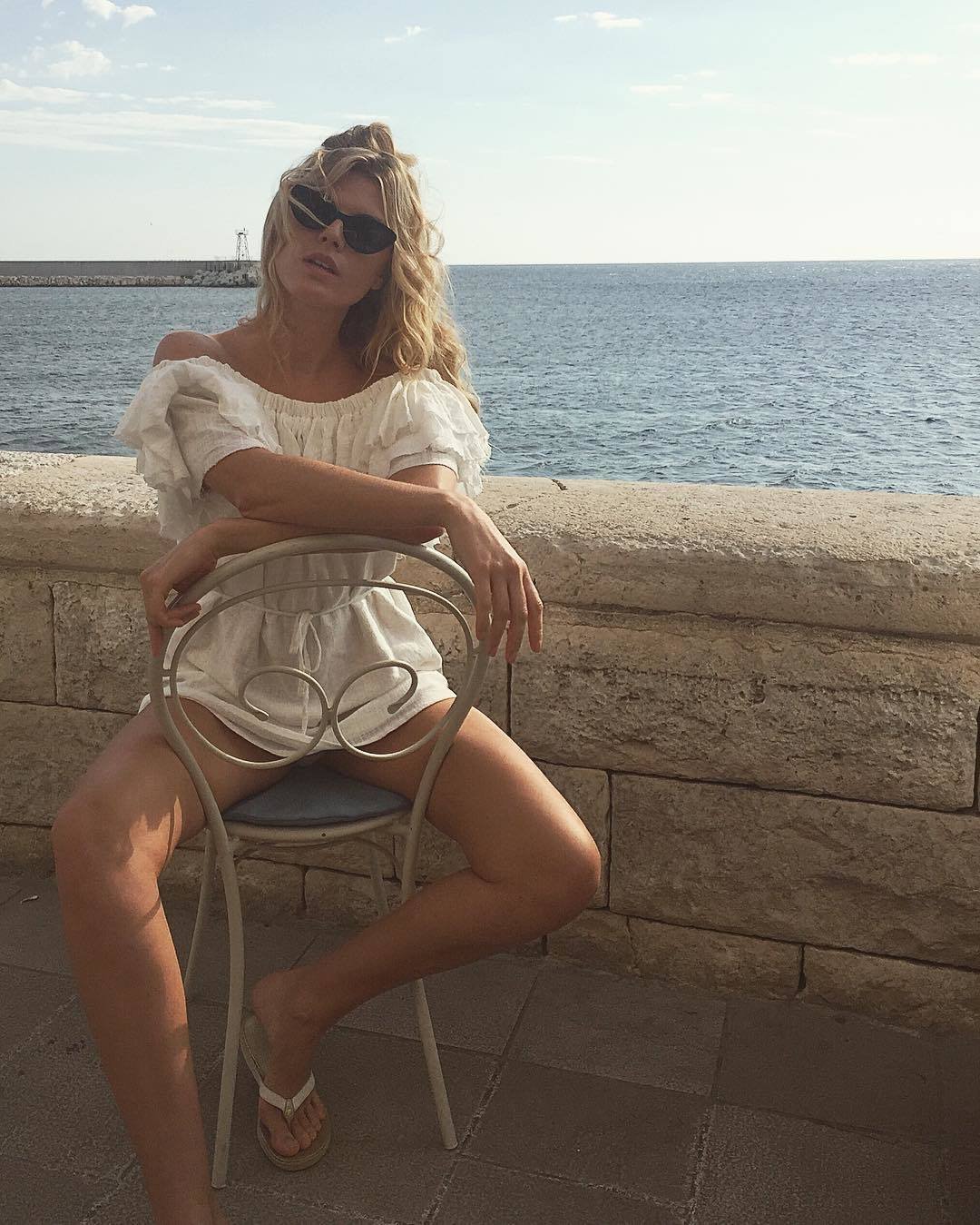 Maryna Linchuk Leg Photoshoot