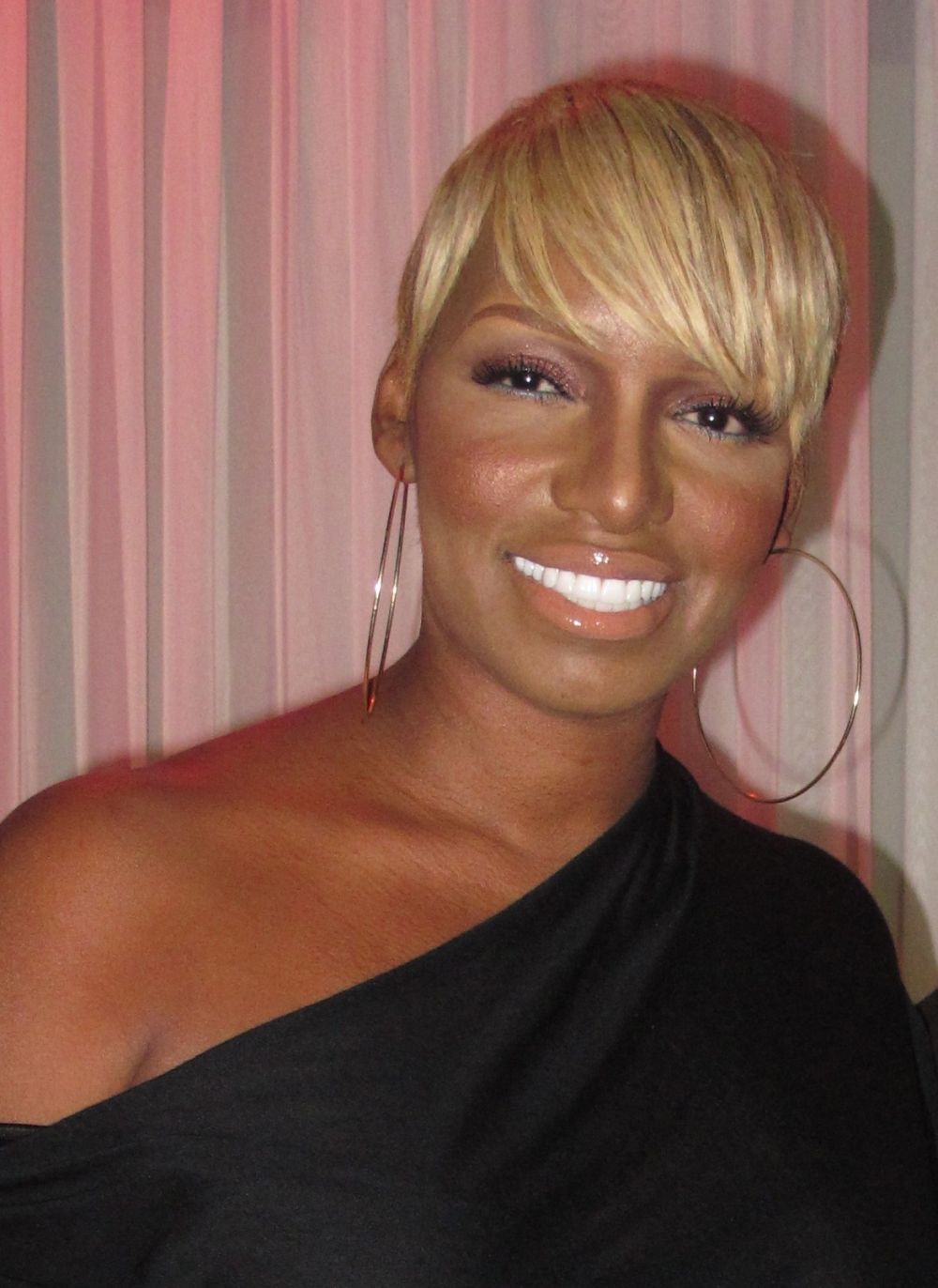 NeNe Leakes Sexy and Hottest Photos , Latest Pics