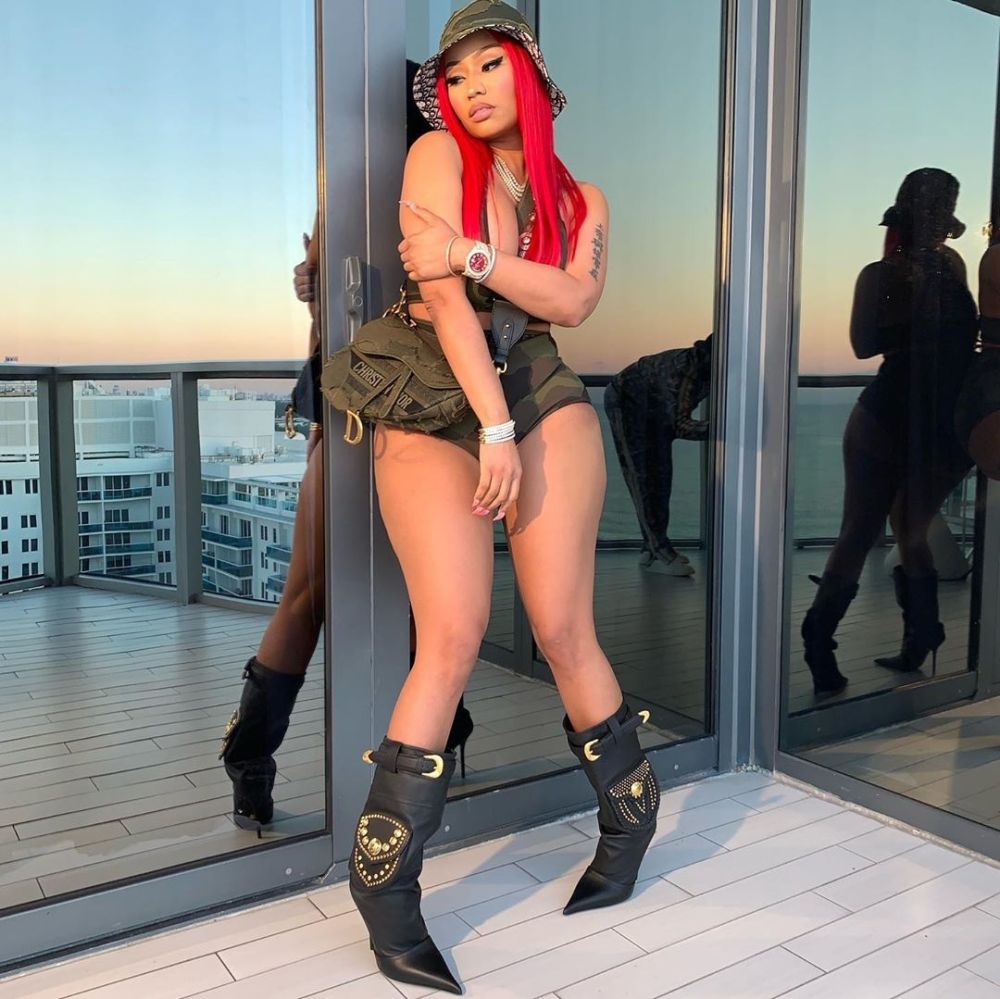 Nicki Minaj Sexy and Hottest Photos , Latest Pics