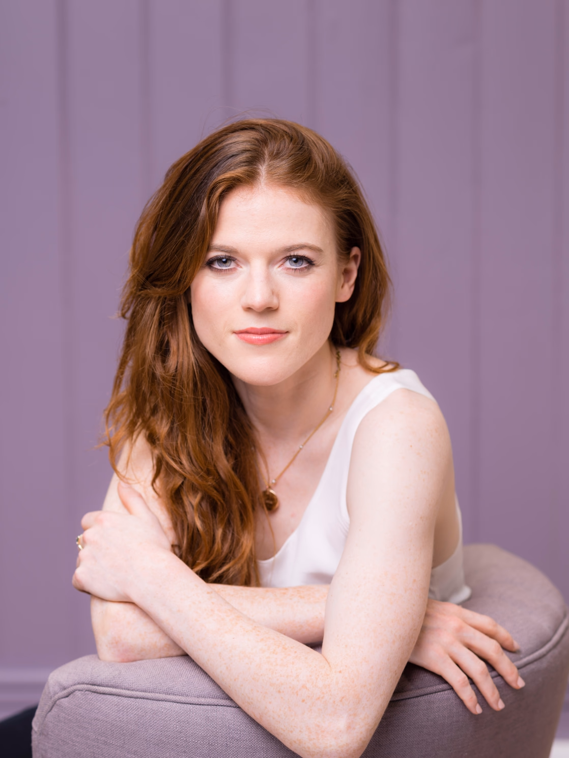 Rose Leslie Leg Photoshoot