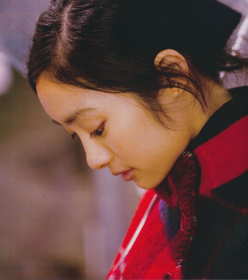 Shioli Kutsuna  Photoshoot