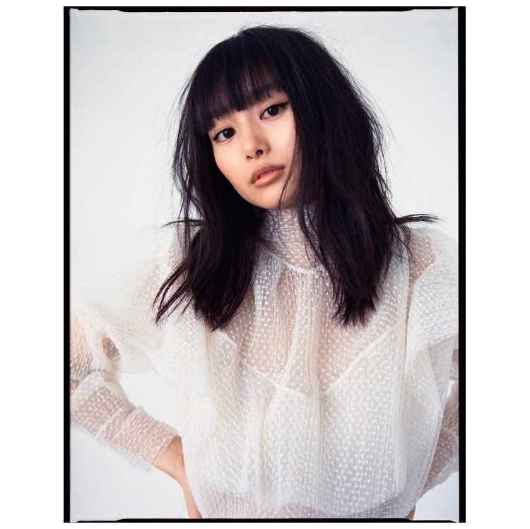 Shioli Kutsuna  Photoshoot