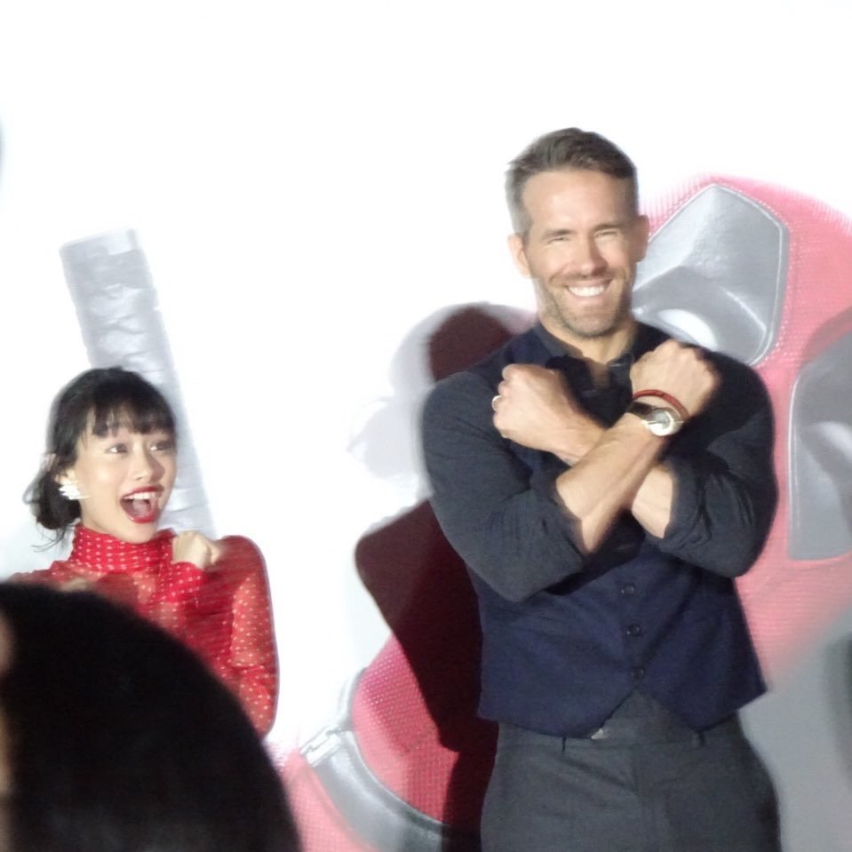 Shioli Kutsuna  Photoshoot