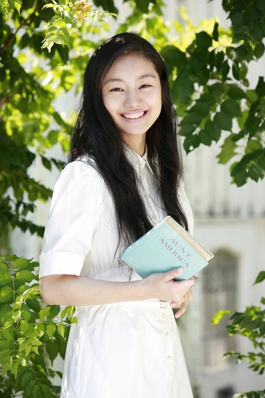 Shioli Kutsuna  Photoshoot