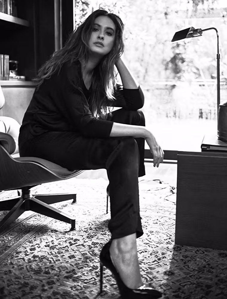 Taliana Vargas  Photoshoot