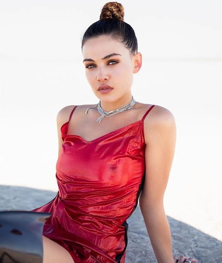 Danielle Campbell Leg Photoshoot