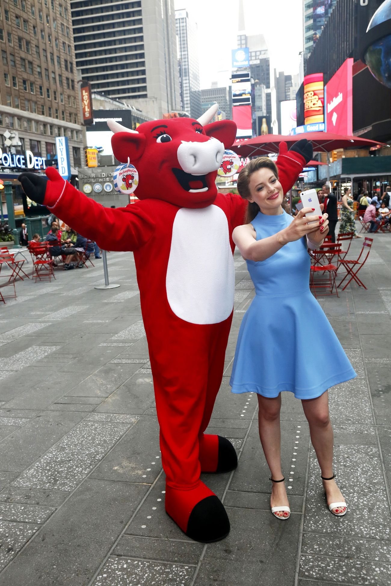 Gillian Jacobs  Photoshoot