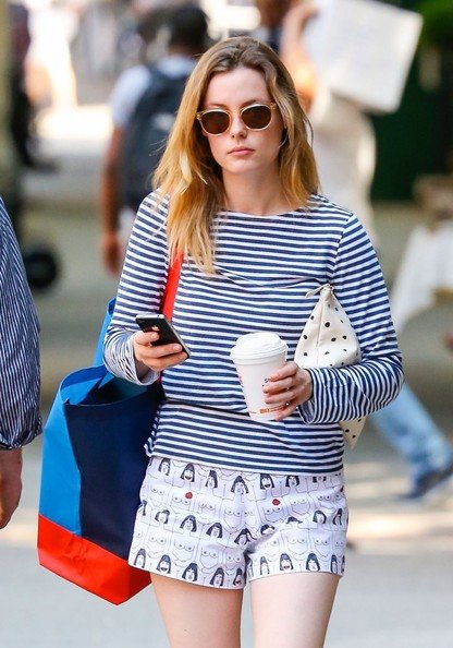 Gillian Jacobs  Photoshoot