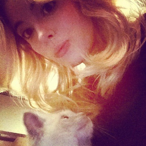 Gillian Jacobs  Photoshoot