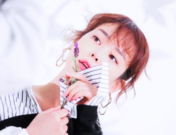 Lee Hana  Photoshoot