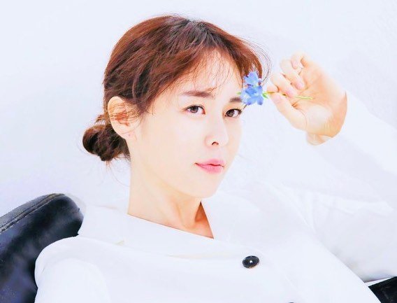 Lee Hana  Photoshoot