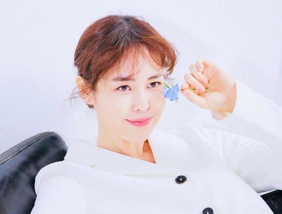 Lee Hana  Photoshoot