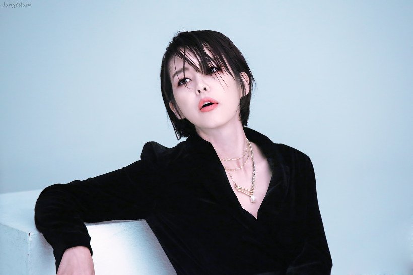 Lee Hana  Photoshoot
