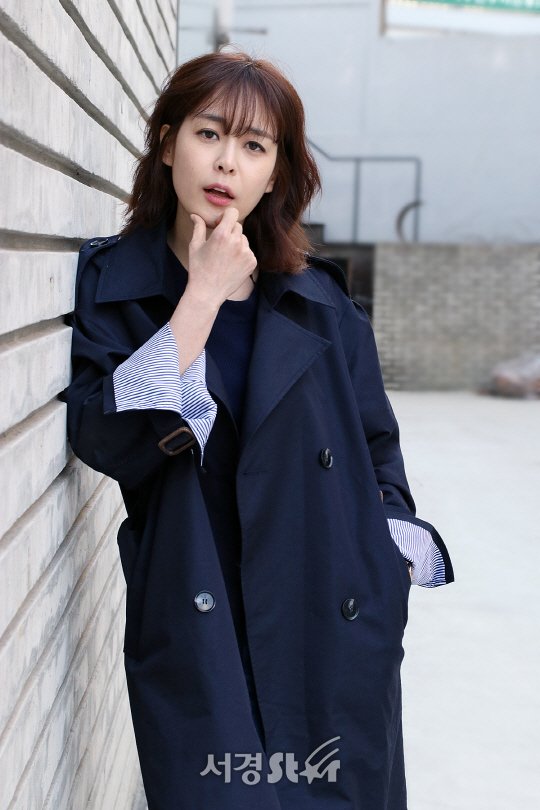 Lee Hana  Photoshoot