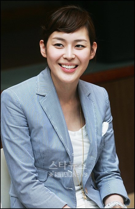Lee Hana  Photoshoot