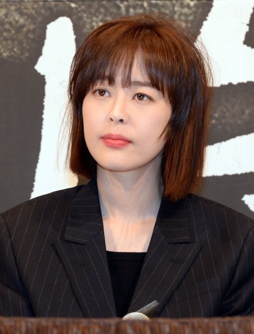 Lee Hana  Photoshoot