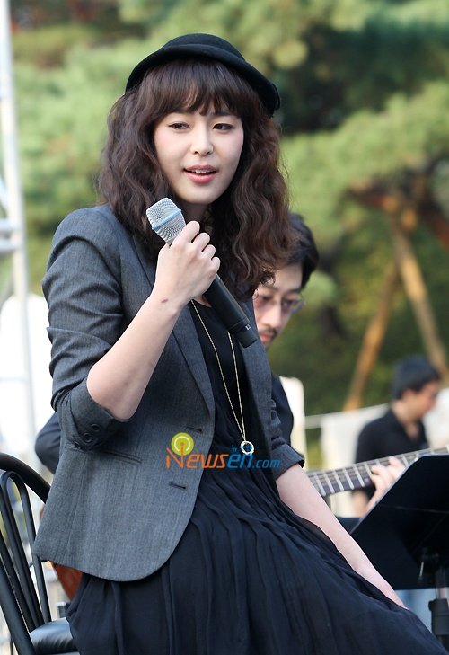 Lee Hana  Photoshoot