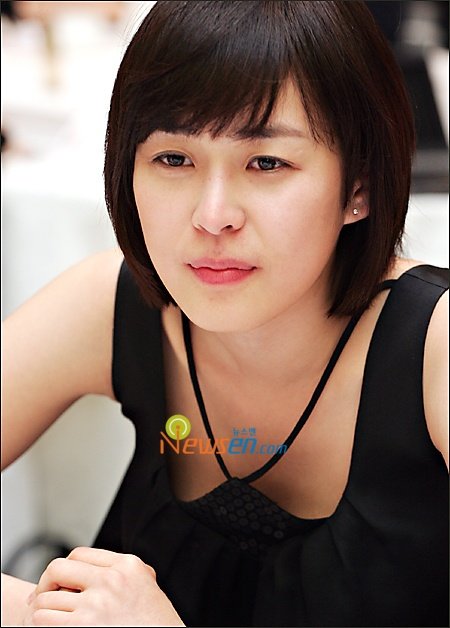 Lee Hana  Photoshoot