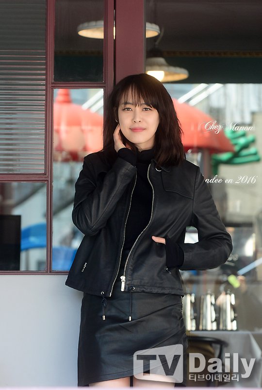 Lee Hana  Photoshoot