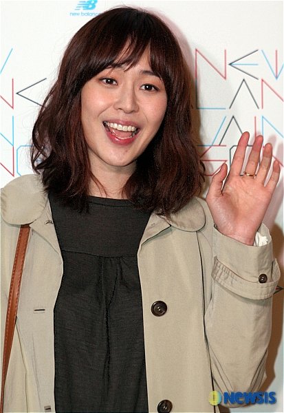 Lee Hana  Photoshoot