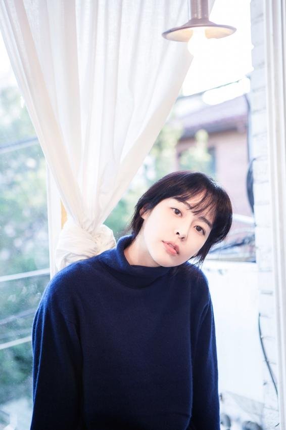 Lee Hana  Photoshoot