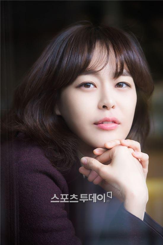 Lee Hana  Photoshoot